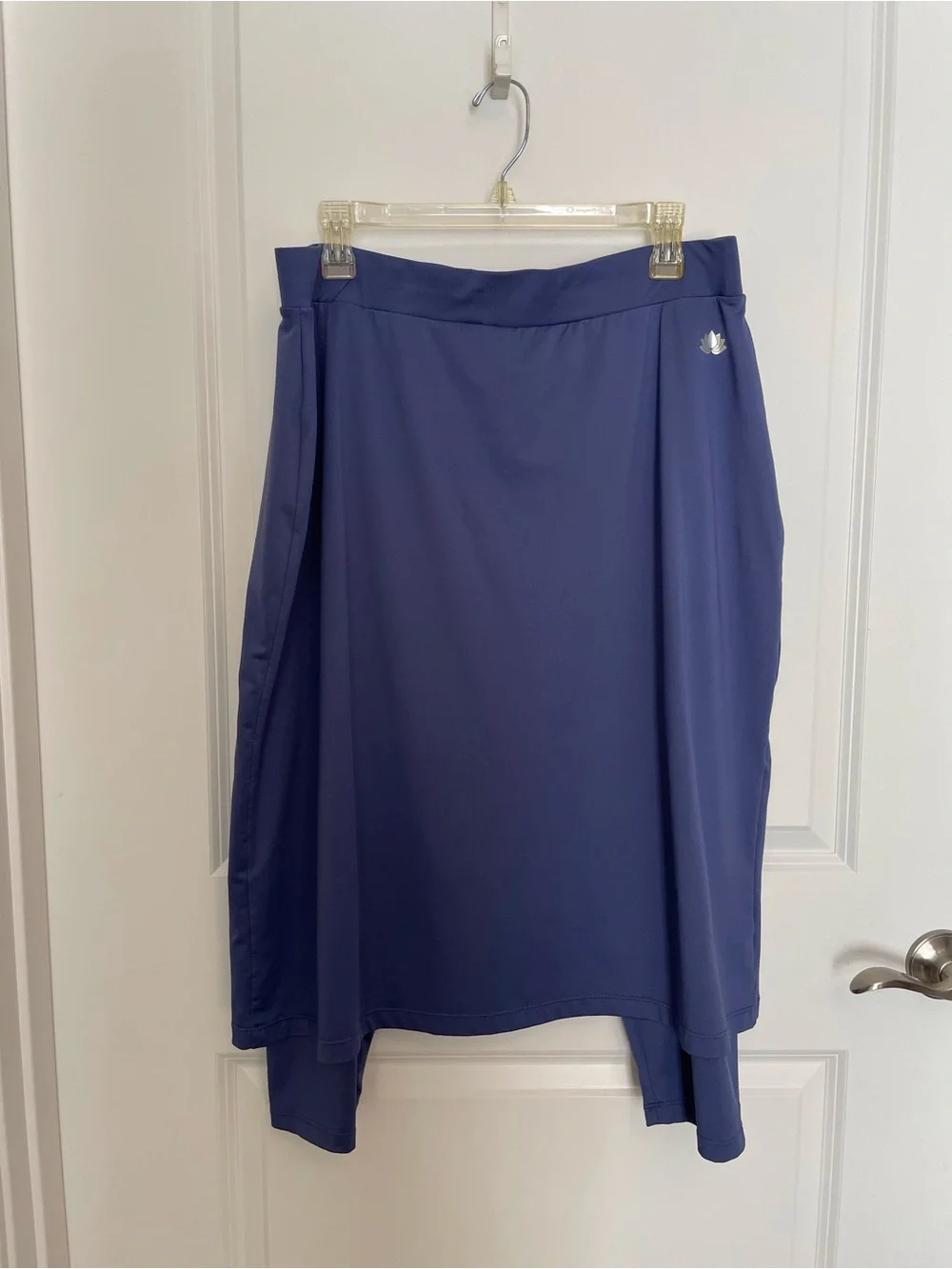 Snoga Athletics midi Skirt - Picture 1 of 6